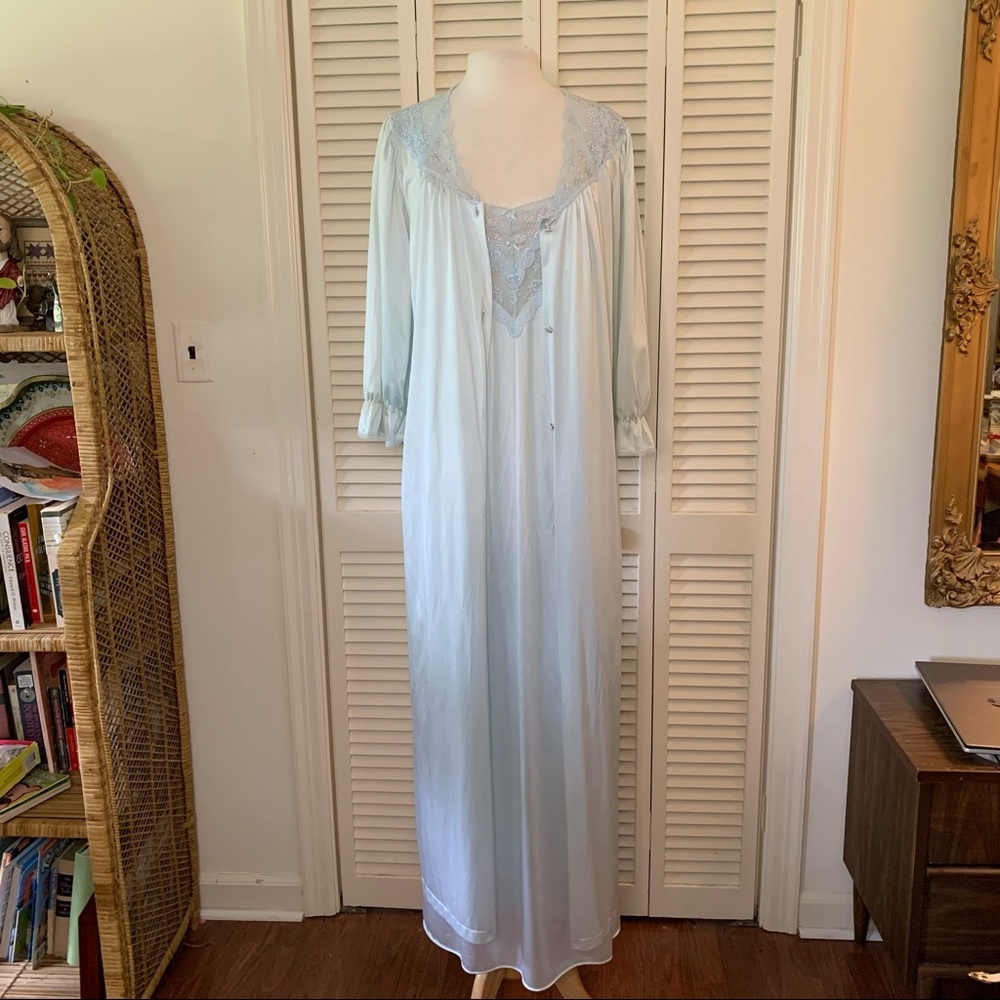 Vintage lingerie nightgown and robe set